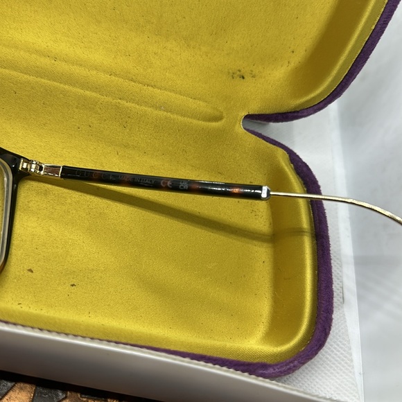 GUCCI - Picture 4 of 5